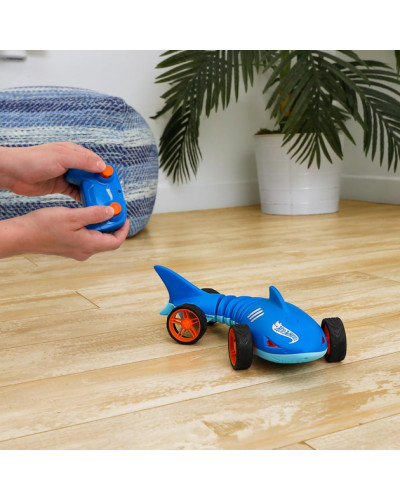 Машинка Хот Вілс Акула 1:15 На Пульті Звук Світло Shark Speeder RC Hot Wheels HXJ83